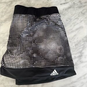 Adidas Women’s Tennis Skirt size Medium